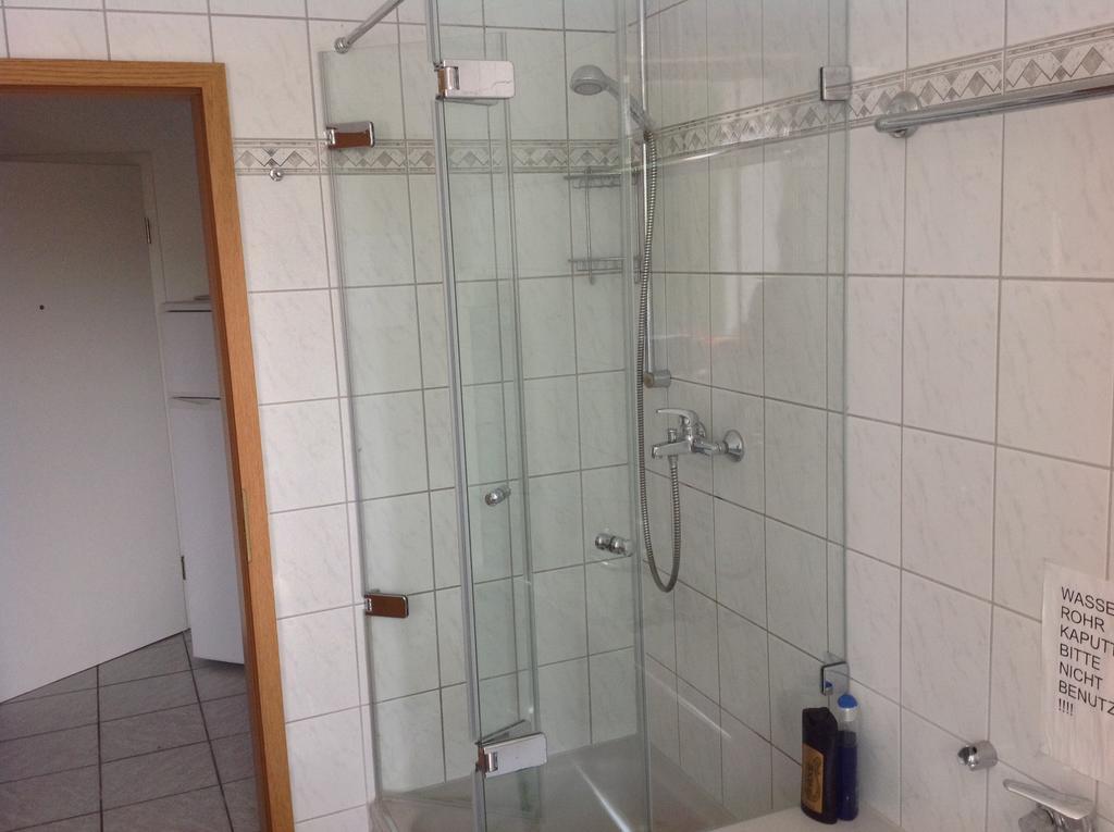 Pension Lindengarten Nürnberg Exteriör bild